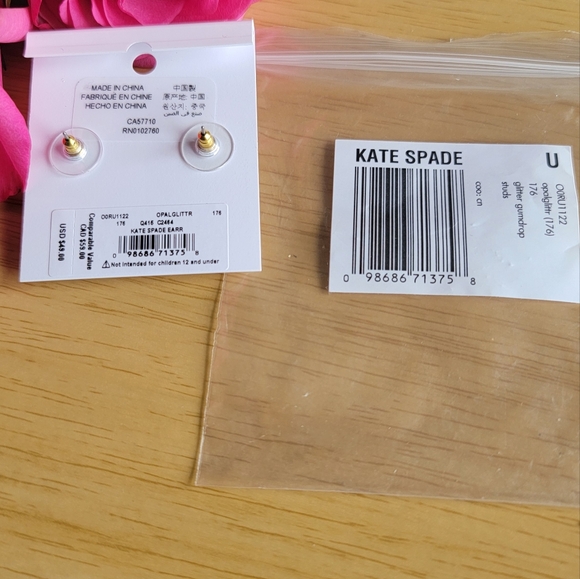 KATE SPADE Glitter Gumdrop Opal stud earrings.NWT* - Picture 5 of 6